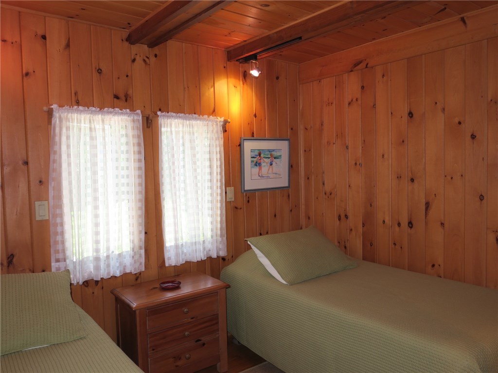 665 Ministers Path Block Island, RI 02807 - Photo 15 of 19 First floor bedroom