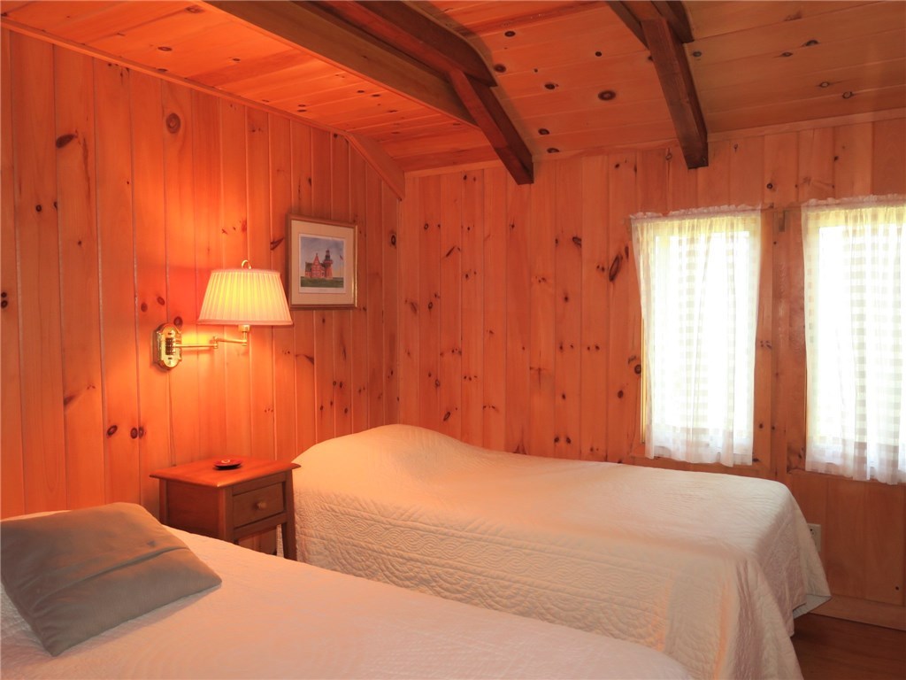665 Ministers Path Block Island, RI 02807 - Photo 17 of 19 First floor bedroom