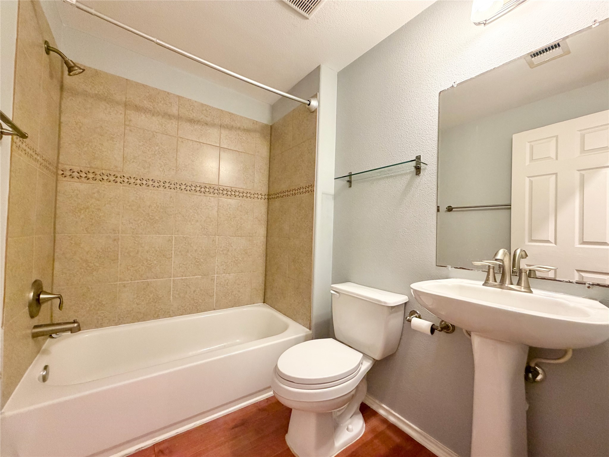 1608 Holman Street Houston, TX 77004 - Photo 10 of 43 First level bedroom located directly outside first bed