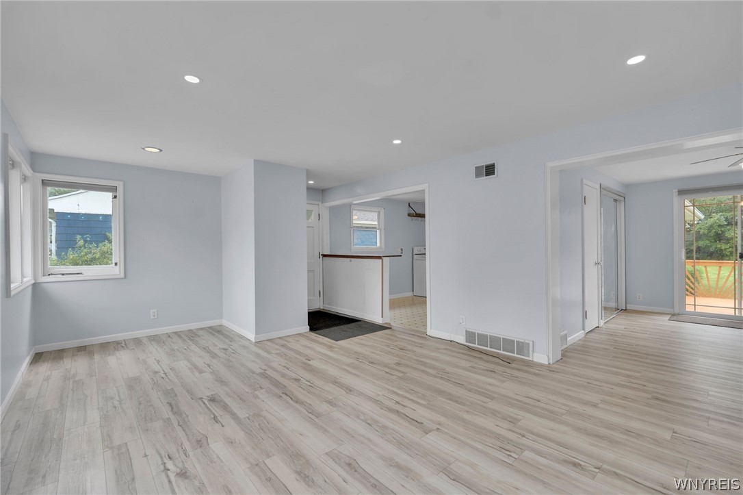 208 Bennington Road Amherst, NY 14226 - Photo 9 of 41