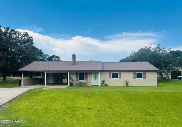$200,000 | 13932 Navaho Street, Abbeville, LA 70510