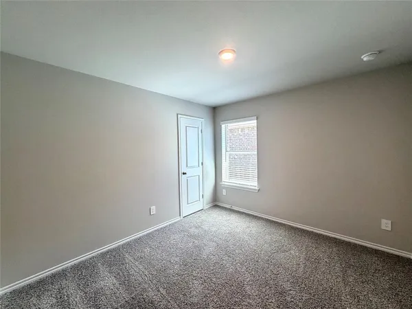 $2,350 | 8516 Dunnstown Drive, Fort Worth, TX 76131