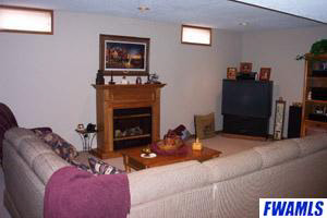 11037 Wheelock Road Fort Wayne, IN 46835 - Photo 11 of 12