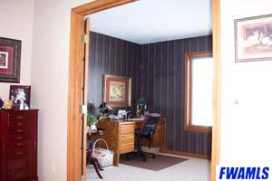 11037 Wheelock Road Fort Wayne, IN 46835 - Photo 9 of 12