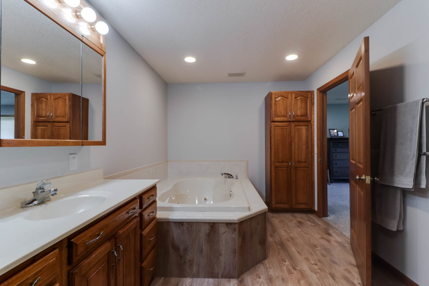 33182 Stringtown Road Minier, IL 61759 - Photo 30 of 55