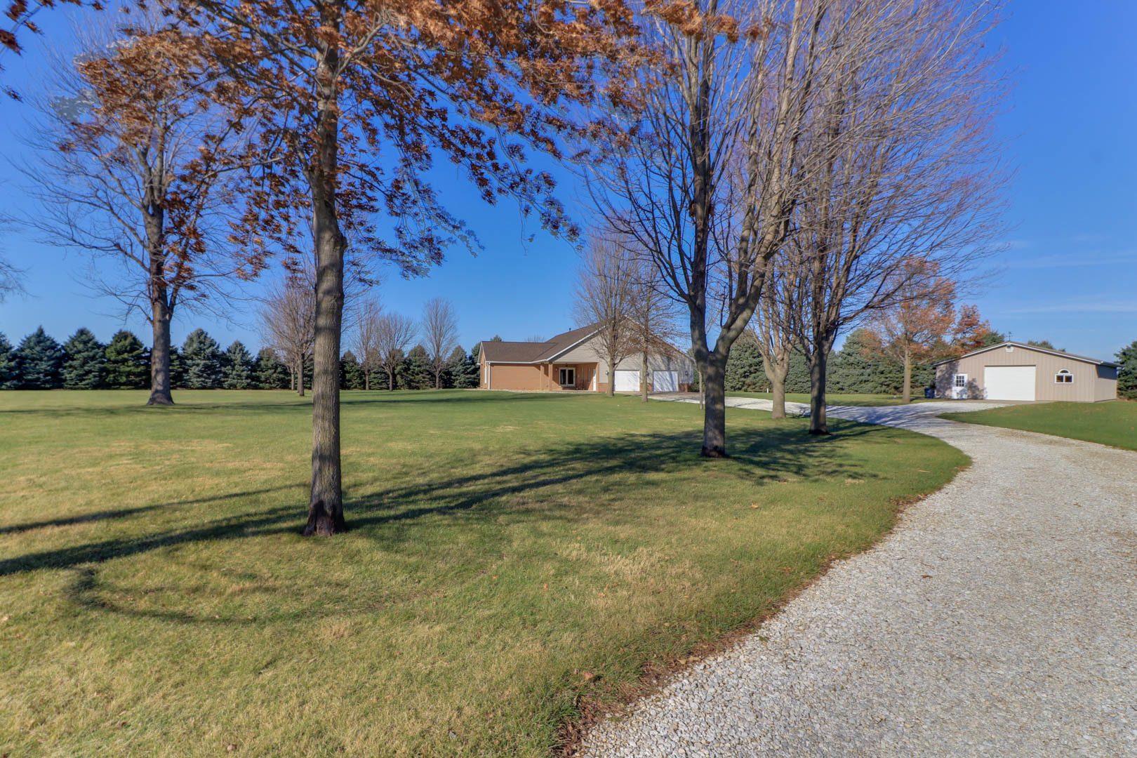 33182 Stringtown Road Minier, IL 61759 - Photo 4 of 55