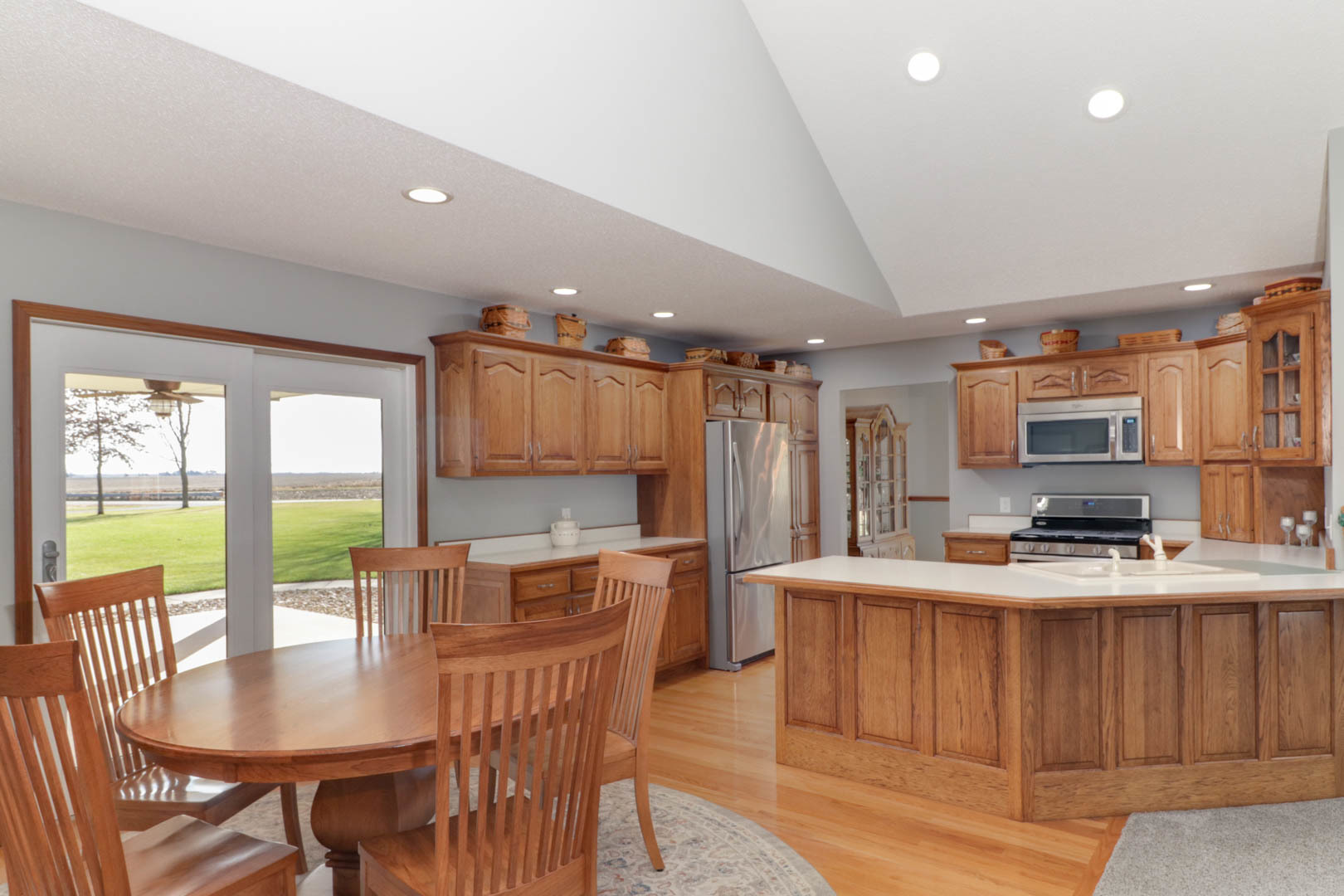 33182 Stringtown Road Minier, IL 61759 - Photo 9 of 55
