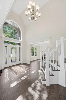 a view of livingroom with furniture