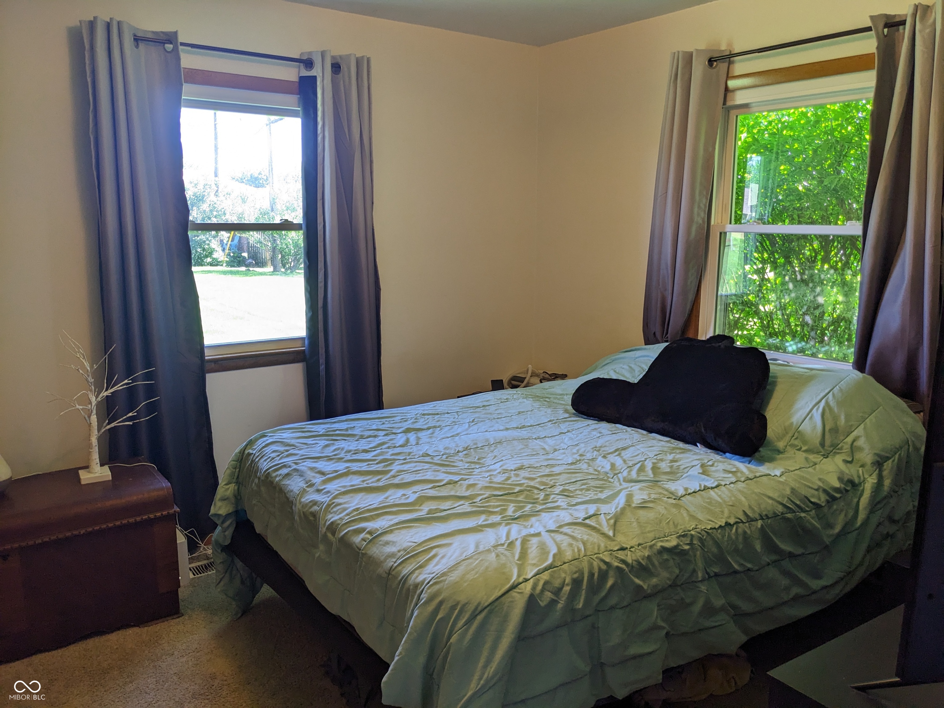 216 East 49th Street Anderson, IN 46013 - Photo 6 of 15