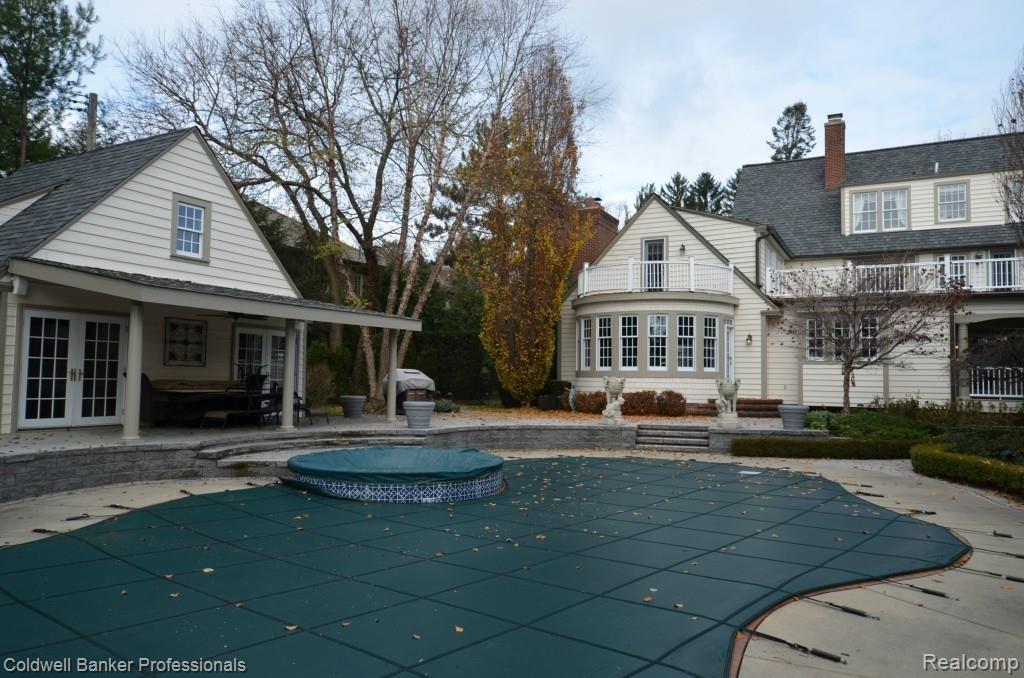 86 Manor Road Bloomfield Hills, MI 48304 - Photo 35 of 39 DSC_0135.jpg
