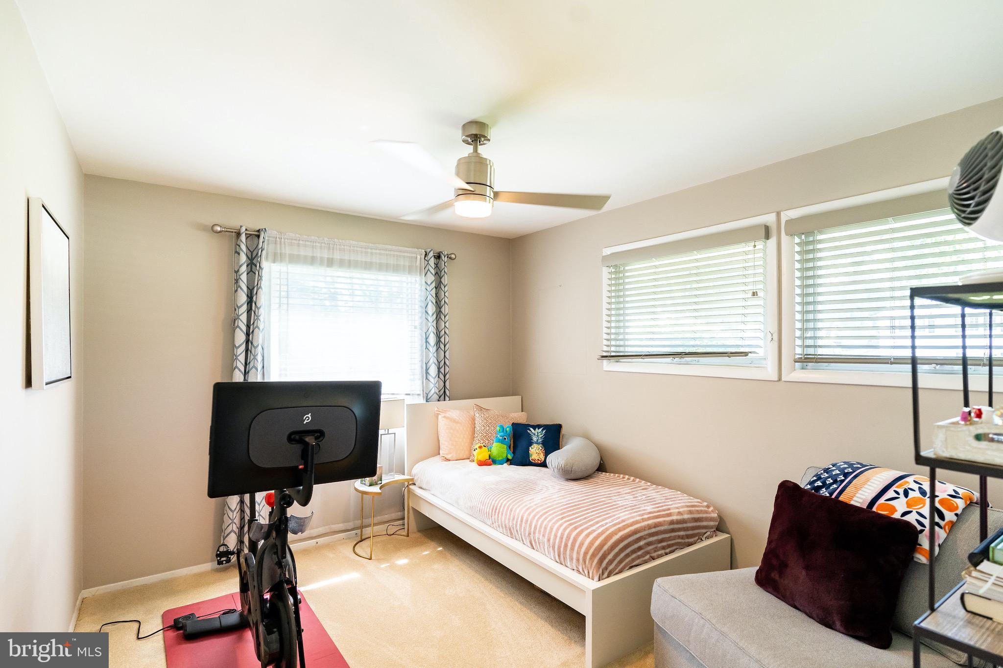 6816 Front Royal Road Springfield, VA 22151 - Photo 17 of 28