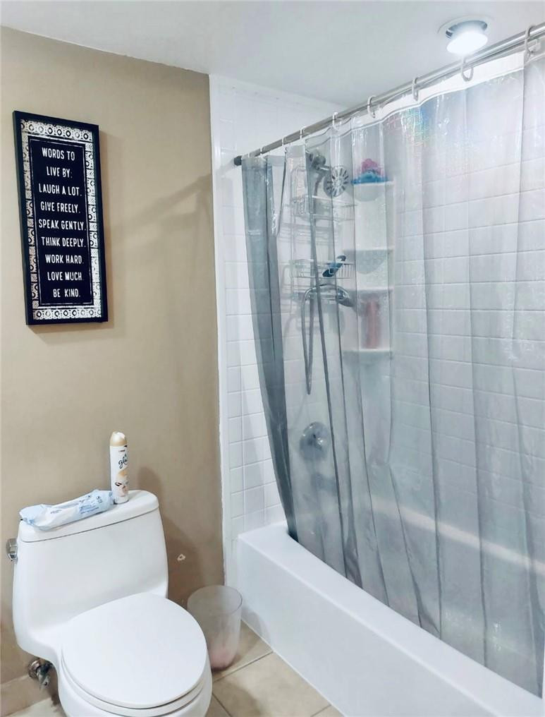 3100 North Course Lane, Unit 103 Pompano Beach, FL 33069 - Photo 14 of 21 Photo 14
