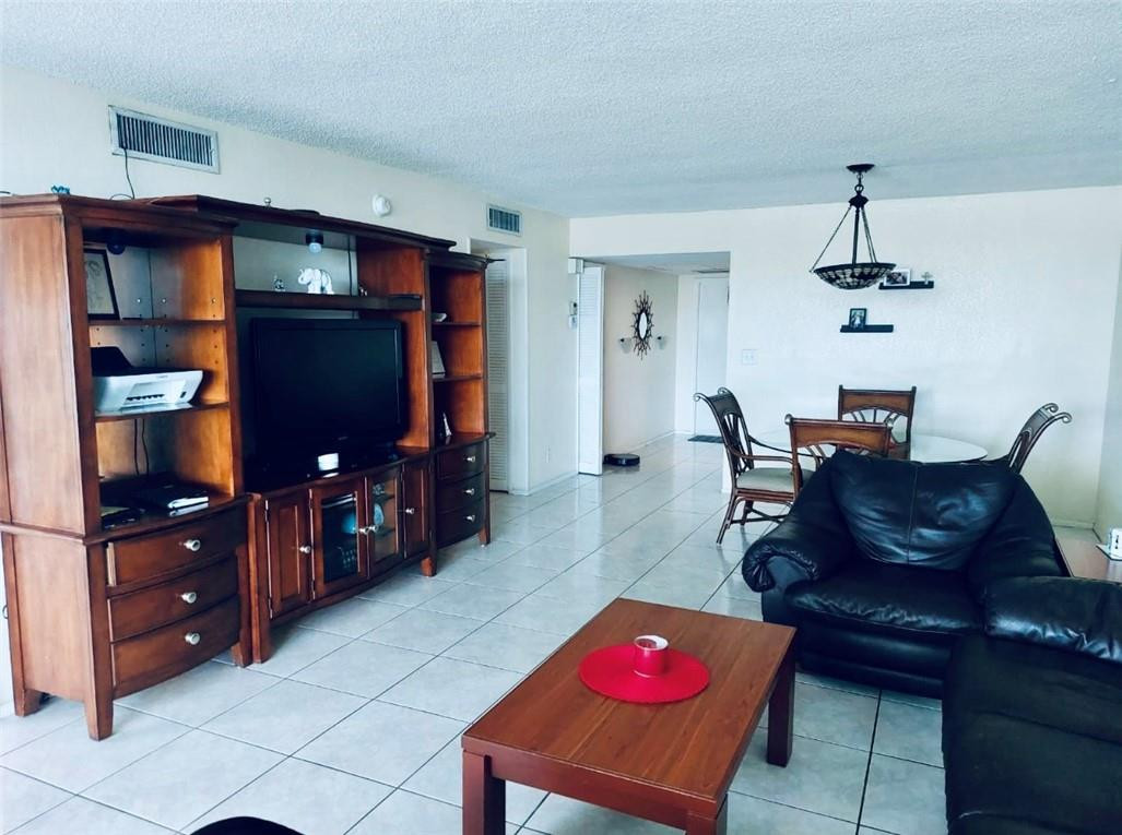 3100 North Course Lane, Unit 103 Pompano Beach, FL 33069 - Photo 4 of 21 Photo 4
