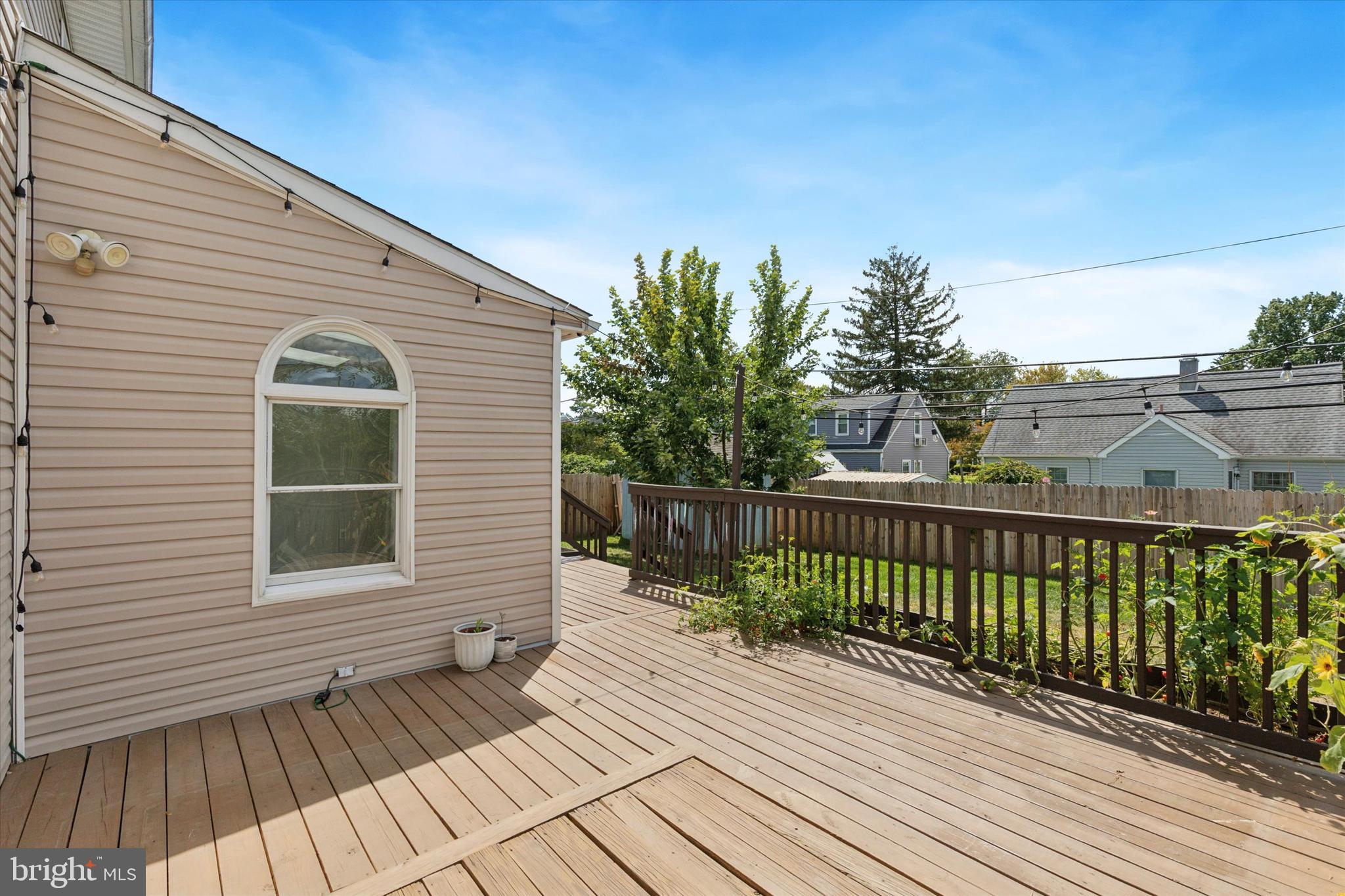 404 Exton Road Hatboro, PA 19040 - Photo 21 of 25 a view of a wooden roof with wooden floor and fence