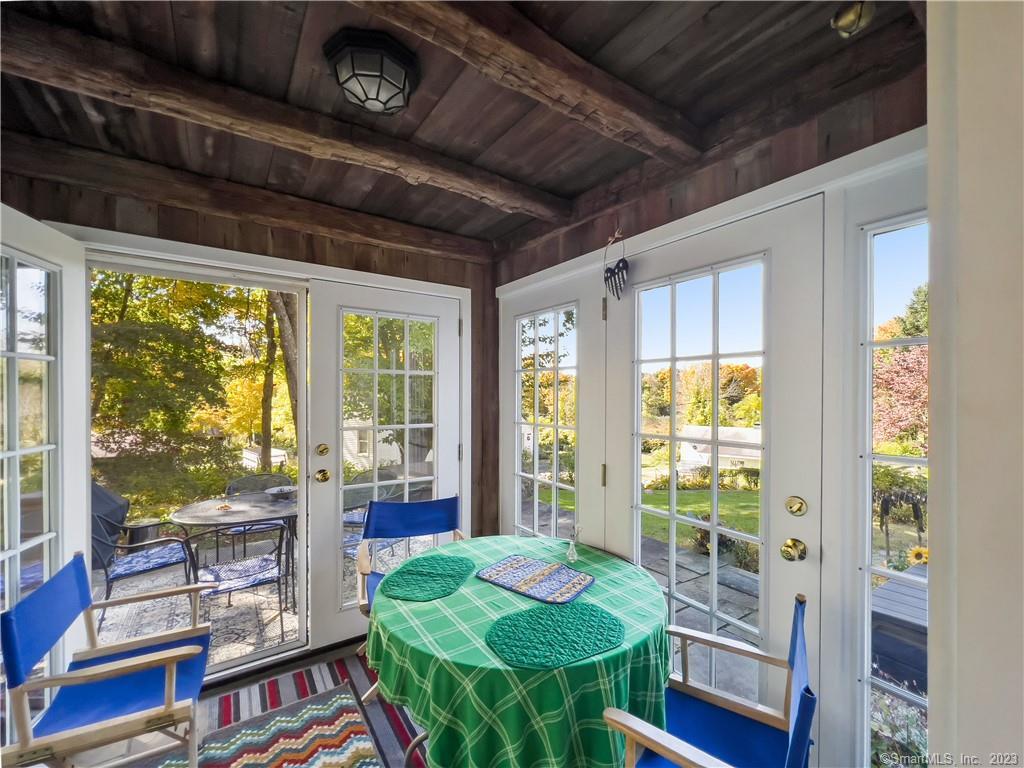 81 Currituck Road Newtown, CT 06470 - Photo 8 of 40