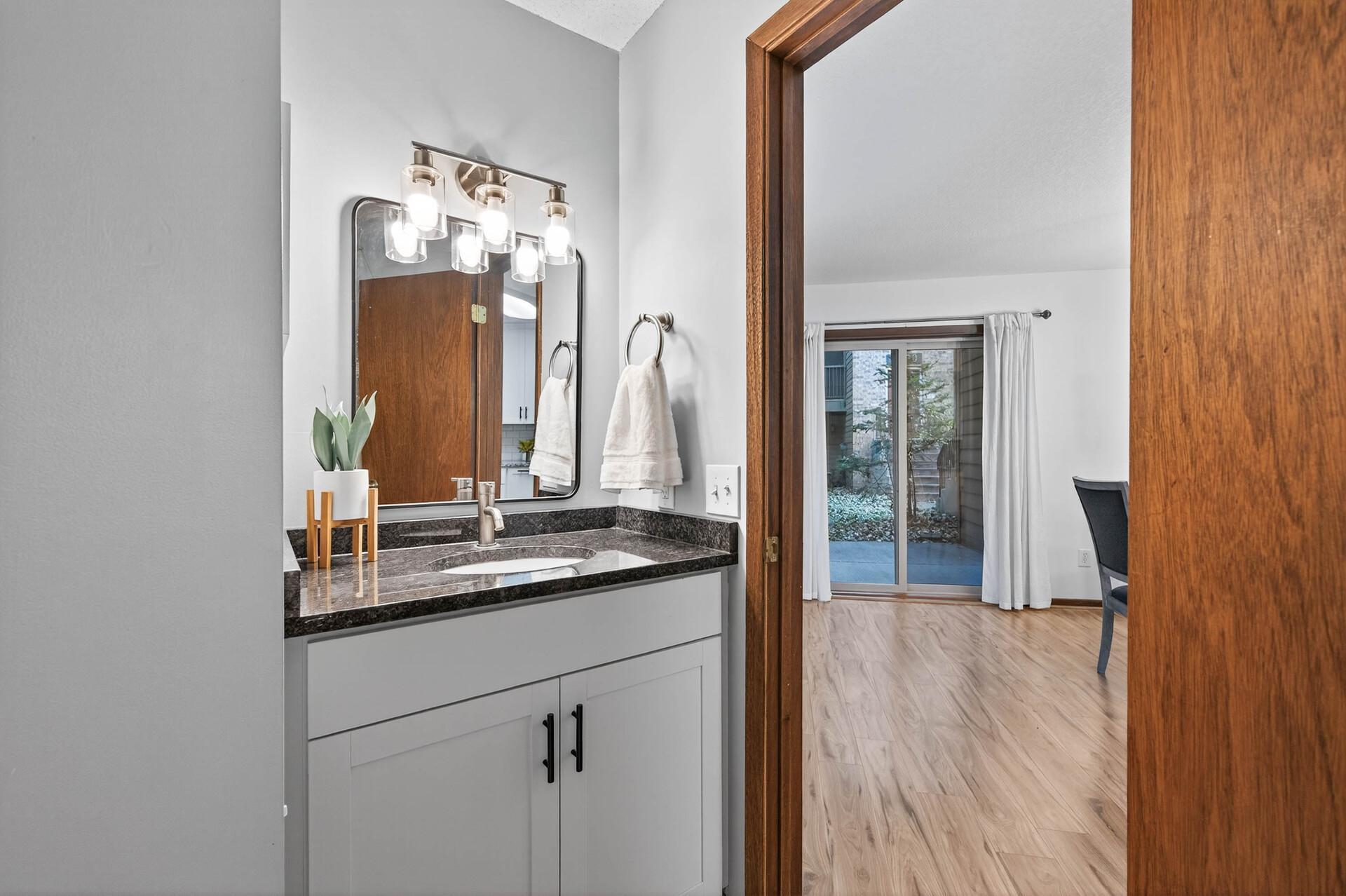 2010 Ridge Drive, Unit 13 St. Louis Park, MN 55416 - Photo 15 of 38