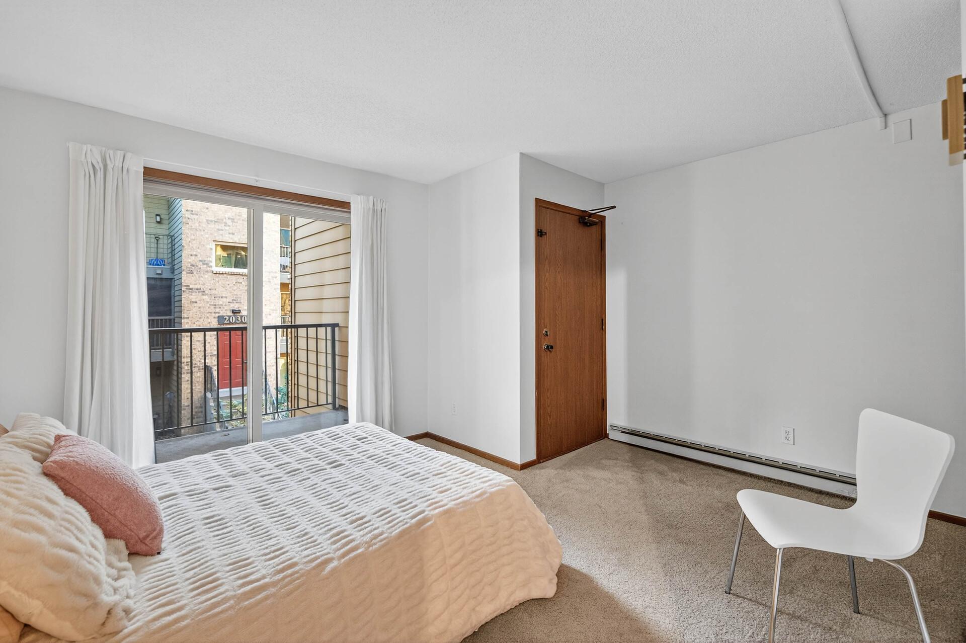 2010 Ridge Drive, Unit 13 St. Louis Park, MN 55416 - Photo 22 of 38