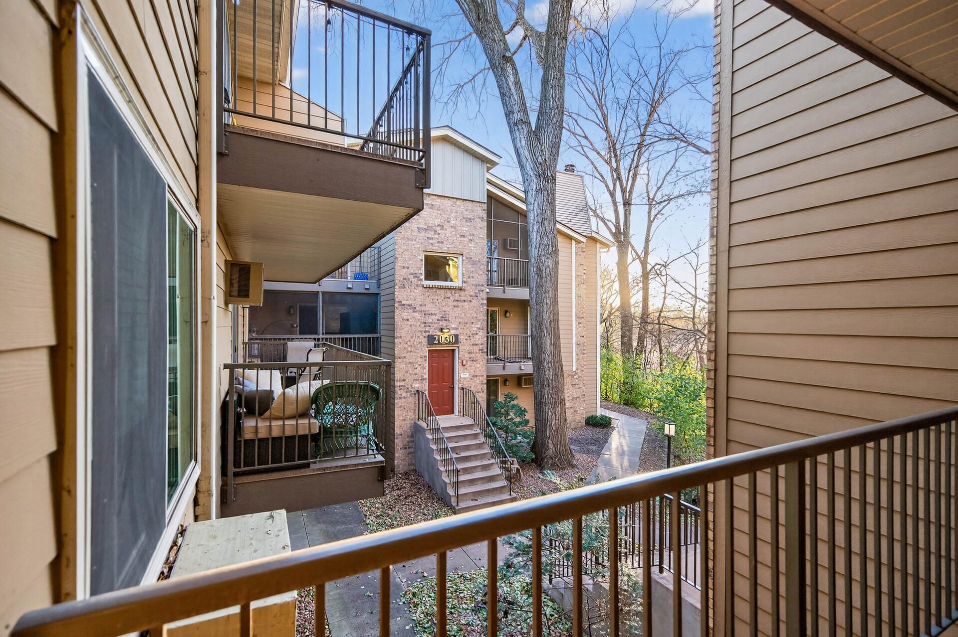 2010 Ridge Drive, Unit 13 St. Louis Park, MN 55416 - Photo 26 of 38