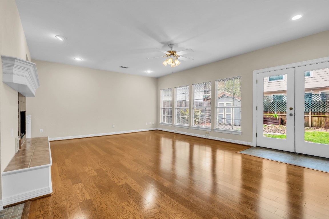 4123 Drake Street Houston, TX 77005 - Photo 11 of 39