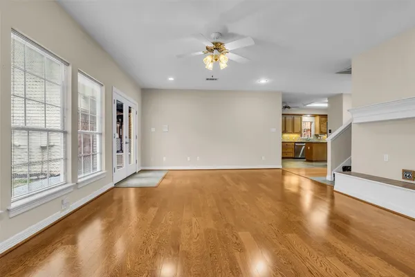 $899,000 | 4123 Drake Street, Houston, TX 77005