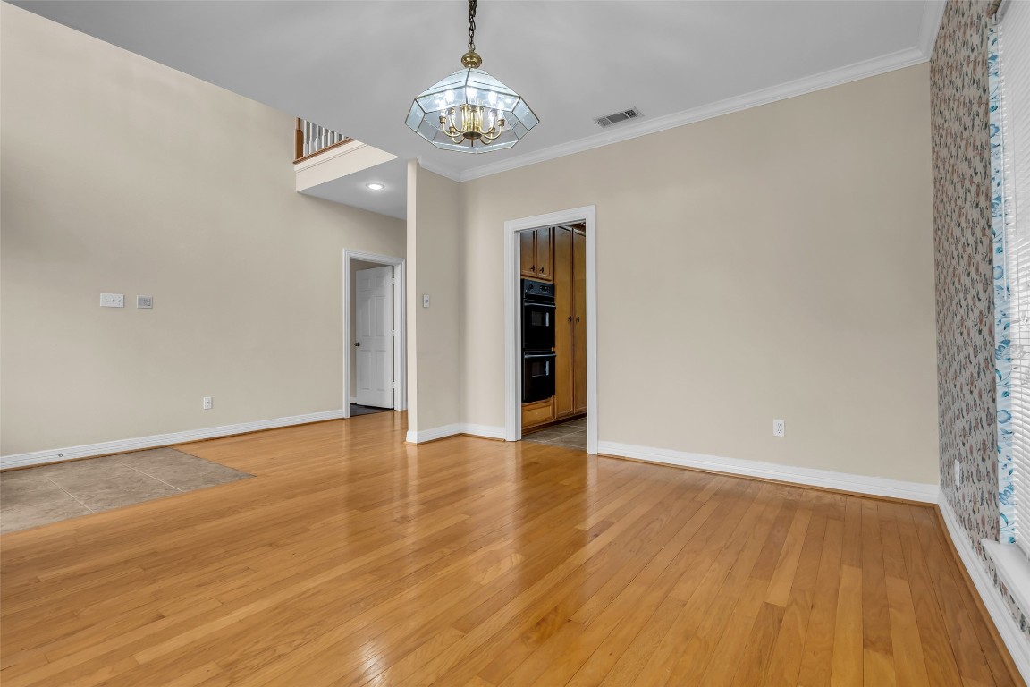 4123 Drake Street Houston, TX 77005 - Photo 6 of 39 Dining room