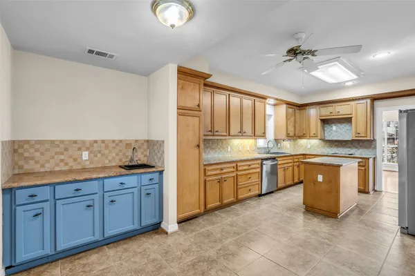 $899,000 | 4123 Drake Street, Houston, TX 77005