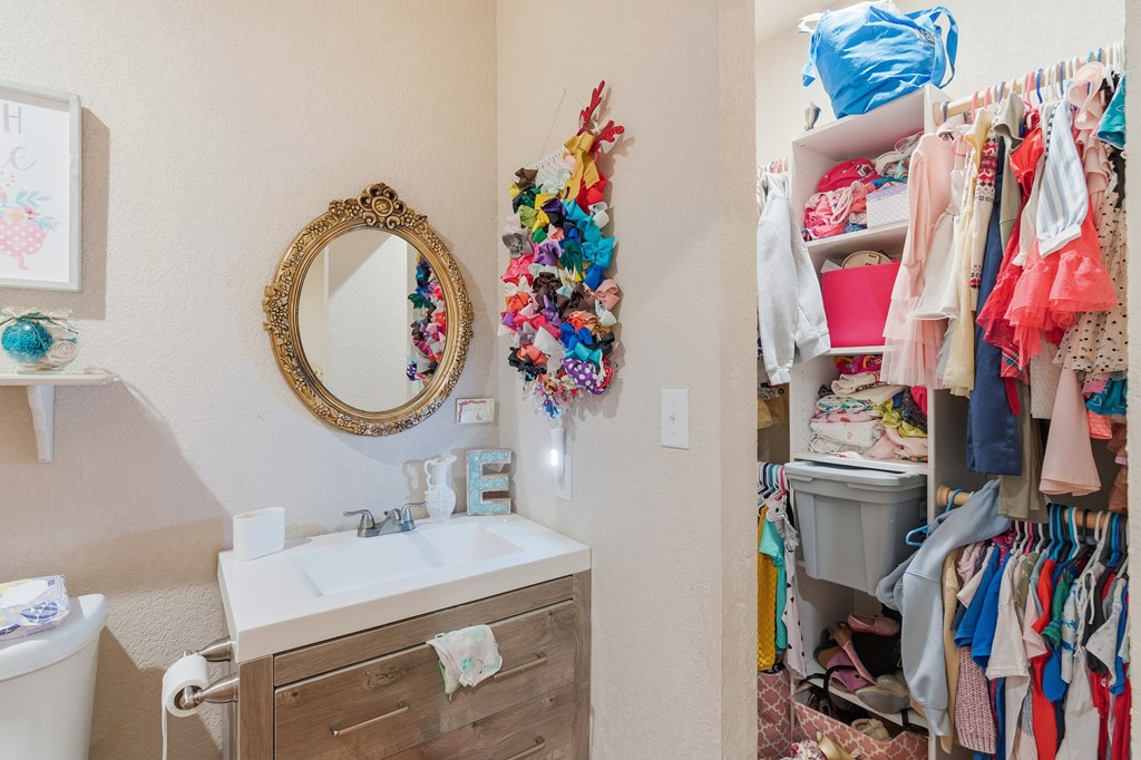 3764 Ranch Road 1623 Blanco, TX 78606 - Photo 14 of 72