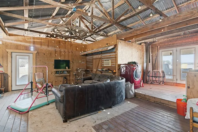 $1,800,000 | 3764 West Ranch Road 1623, Blanco, TX 78606