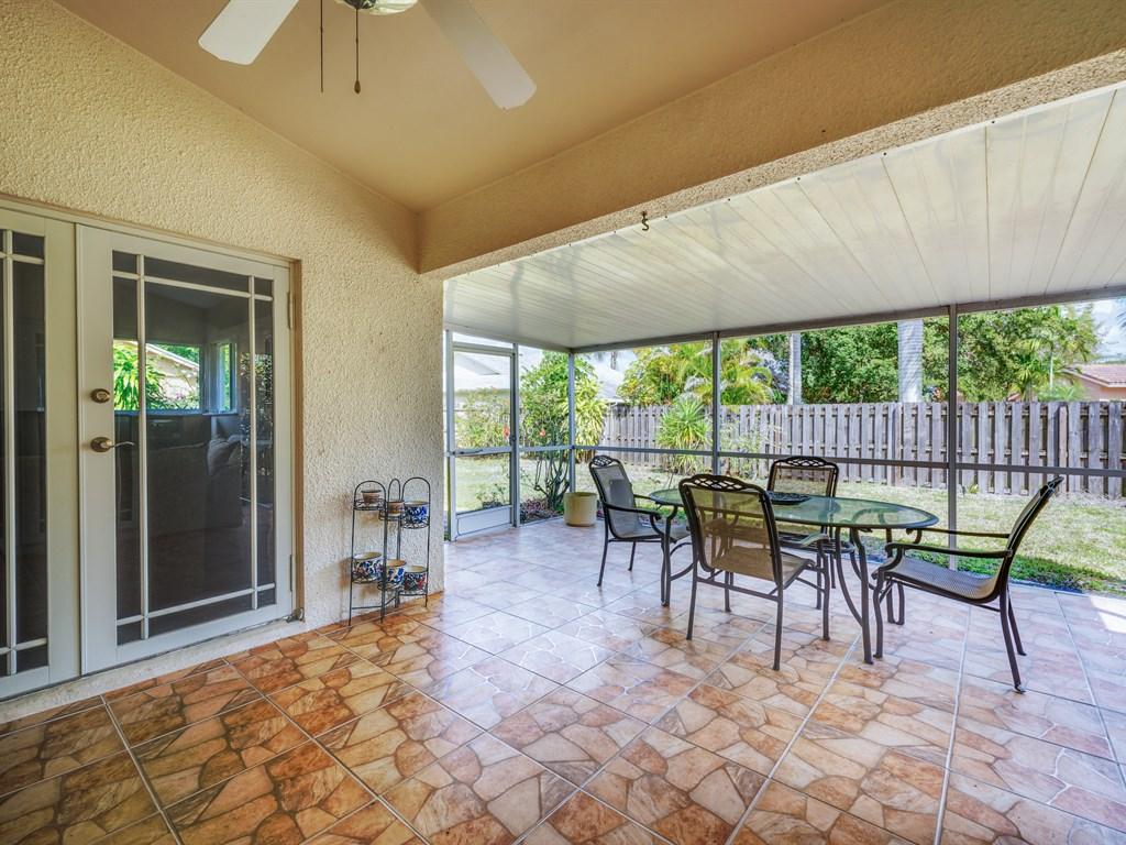 9713 Carousel Circle South Boca Raton, FL 33434 - Photo 25 of 27 025_Covered Patio