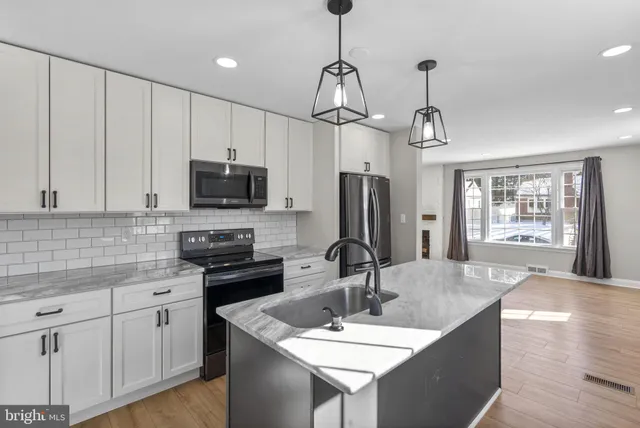 $384,900 | 302 Graceford Drive, Aberdeen, MD 21001