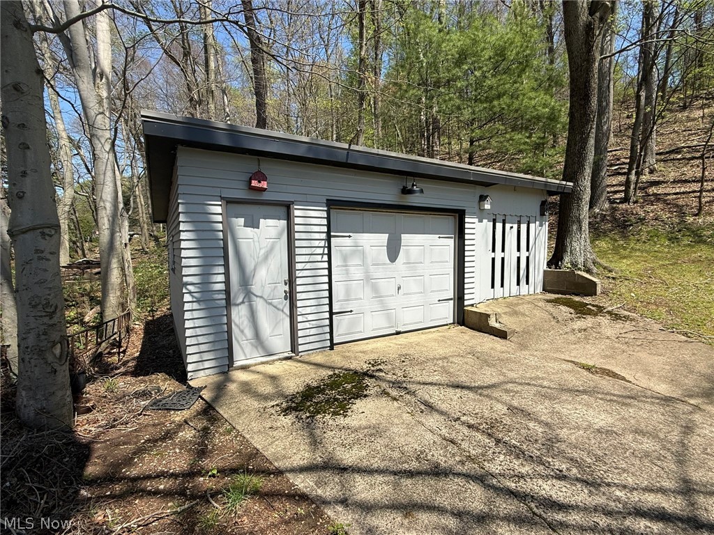 6145 Wolf Run Road Southeast Dennison, OH 44621 - Photo 38 of 45