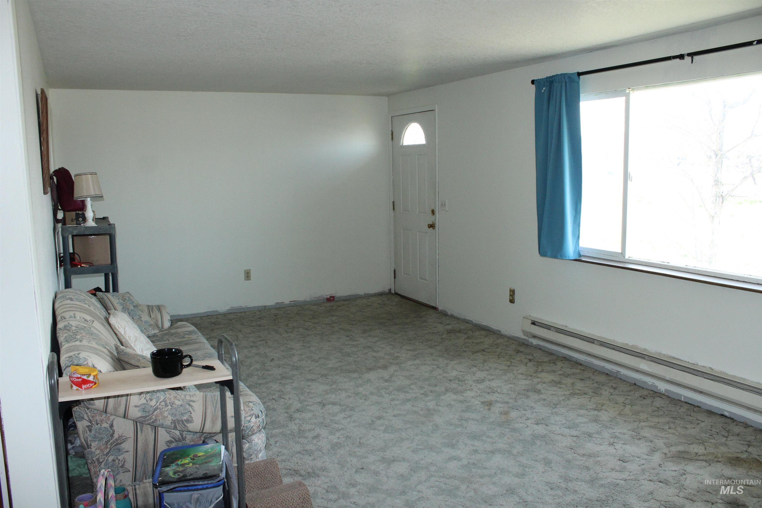 7111 Opaline Road Melba, ID 83641 - Photo 4 of 38