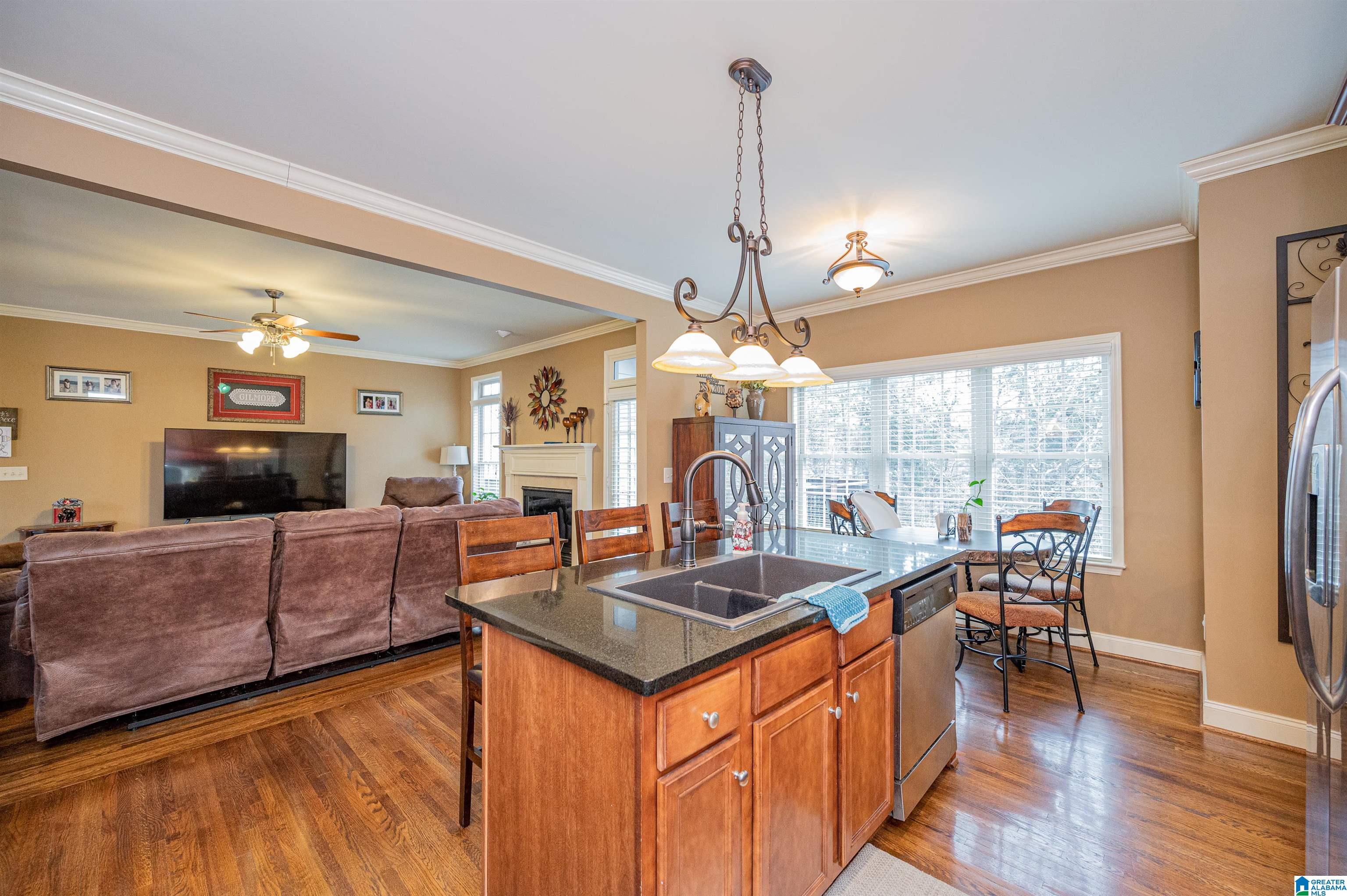 1012 Lake View Lane Calera, AL 35040 - Photo 15 of 50