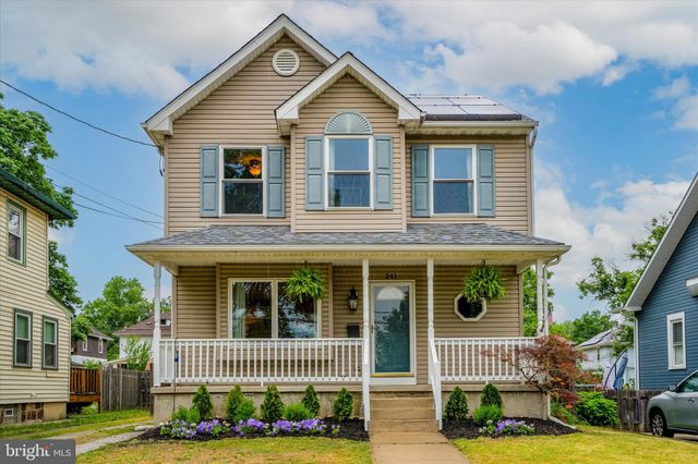 $537,000 | 241 Woodlawn Terrace, Collingswood, NJ 08108