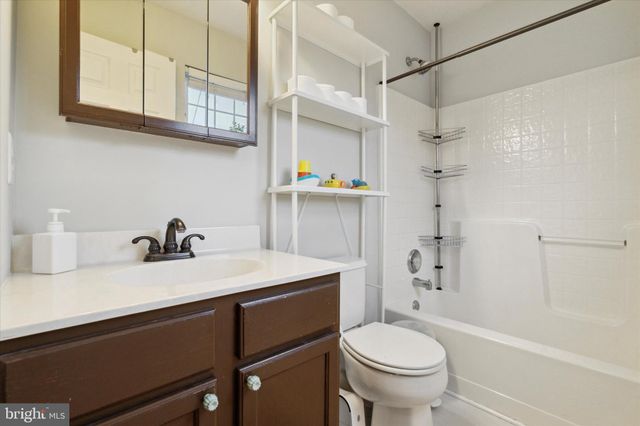 $537,000 | 241 Woodlawn Terrace, Collingswood, NJ 08108