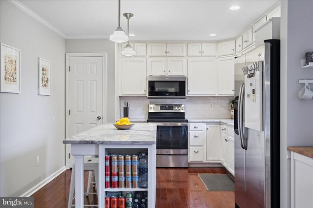 $537,000 | 241 Woodlawn Terrace, Collingswood, NJ 08108