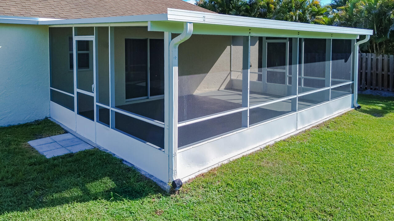 738 Southwest Monsoon Road Port St. Lucie, FL 34953 - Photo 18 of 20 738 SW Monsoon Road-29