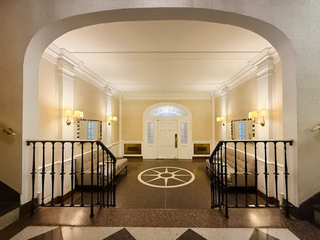 $685,000 | 161 East 91st Street, Unit 5H | Upper East Side