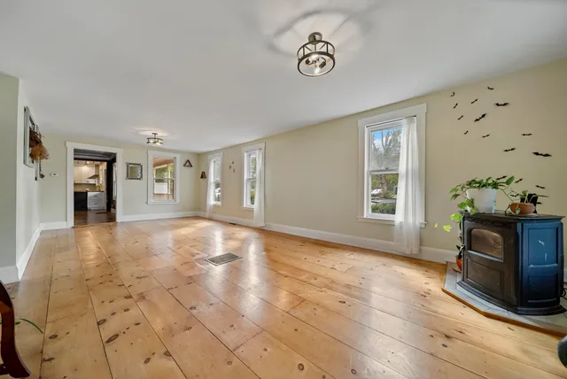 $499,900 | 526 Page Road, Bow, NH 03304