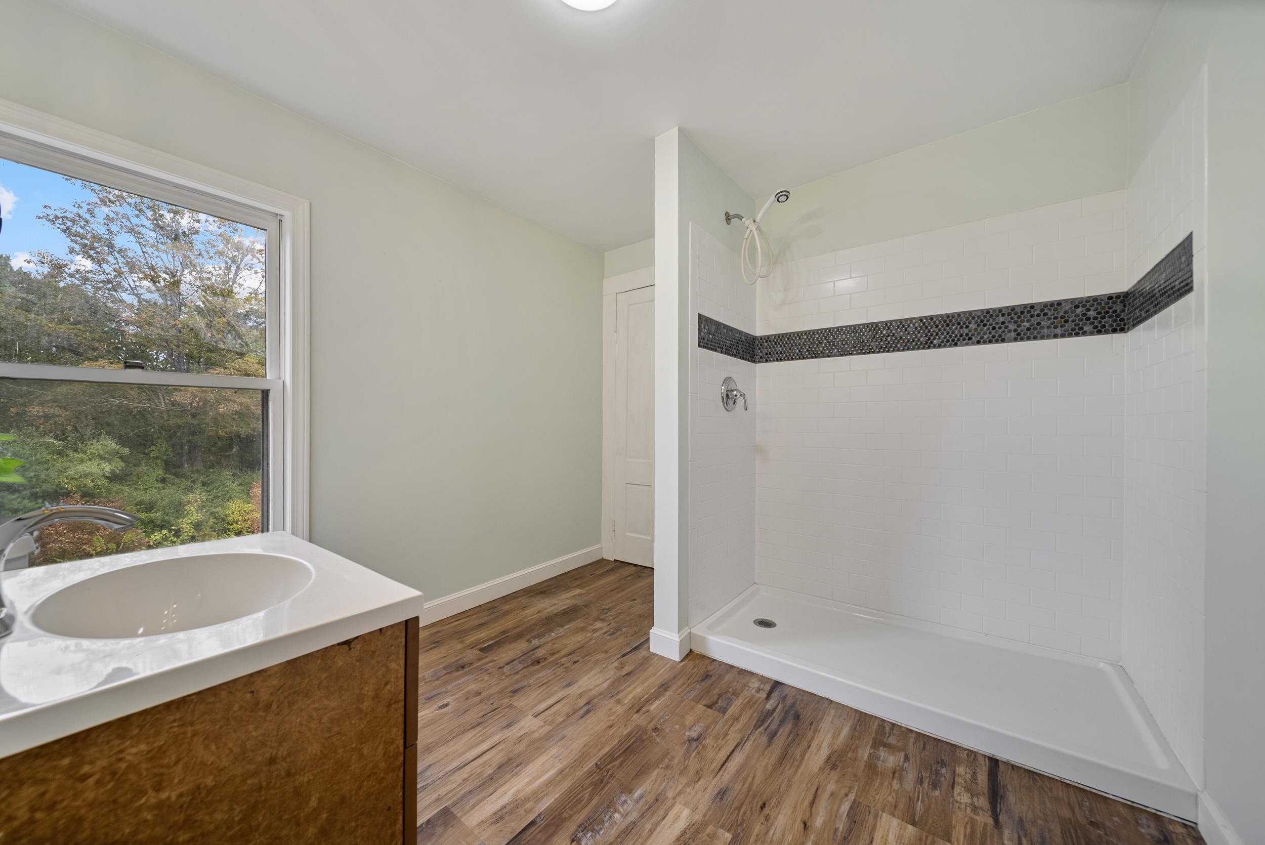 526 Page Road Bow, NH 03304 - Photo 33 of 51