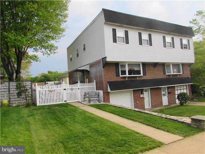 3702 Byrne Road Philadelphia, PA 19154 - Photo 2 of 22 Gallery Image 2