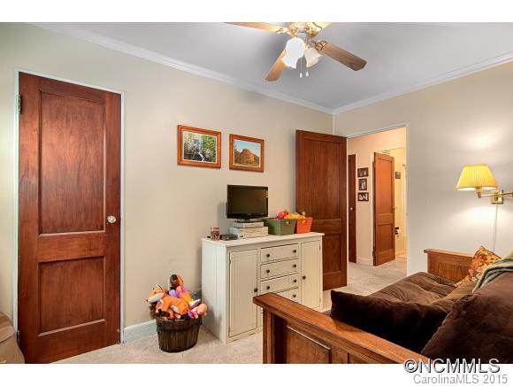 98 Arthur Road Asheville, NC 28806 - Photo 14 of 21 Gallery Image 14