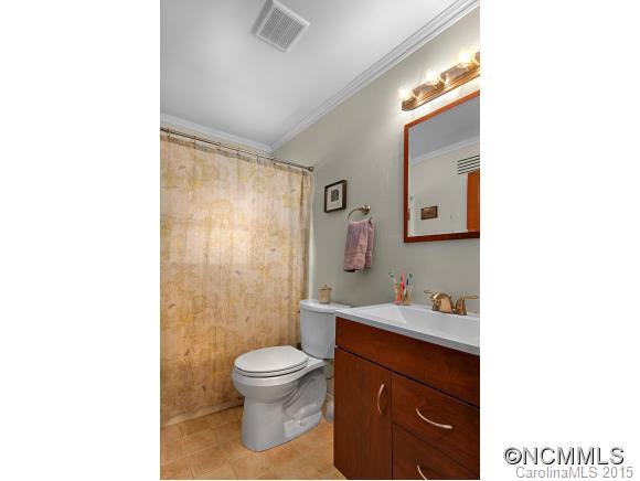 98 Arthur Road Asheville, NC 28806 - Photo 10 of 21 Gallery Image 10