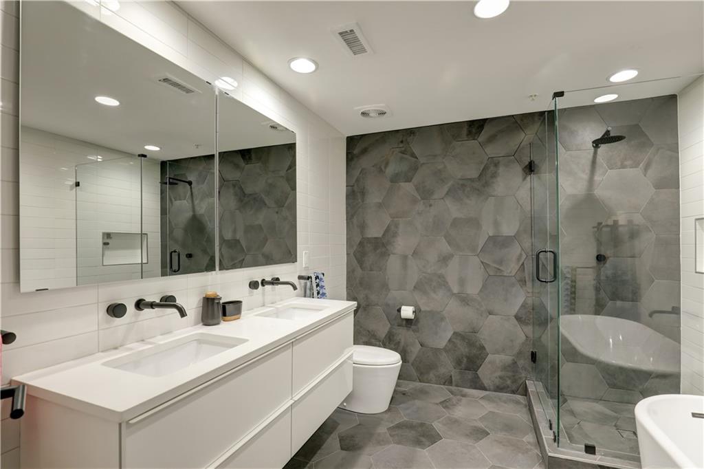 3235 Roswell Road, Unit 703 Atlanta, GA 30305 - Photo 19 of 26