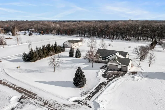 $515,000 | 30835 141st Street Northwest, Princeton, MN 55371