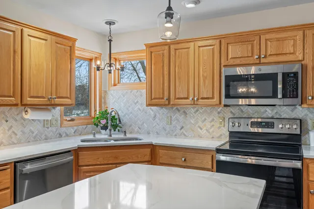 $515,000 | 30835 141st Street Northwest, Princeton, MN 55371