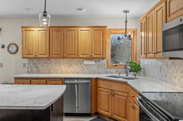 $515,000 | 30835 141st Street Northwest, Princeton, MN 55371