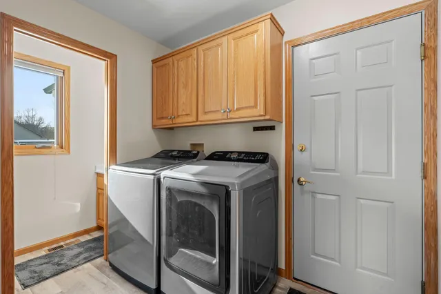 $515,000 | 30835 141st Street Northwest, Princeton, MN 55371