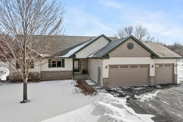 $515,000 | 30835 141st Street Northwest, Princeton, MN 55371