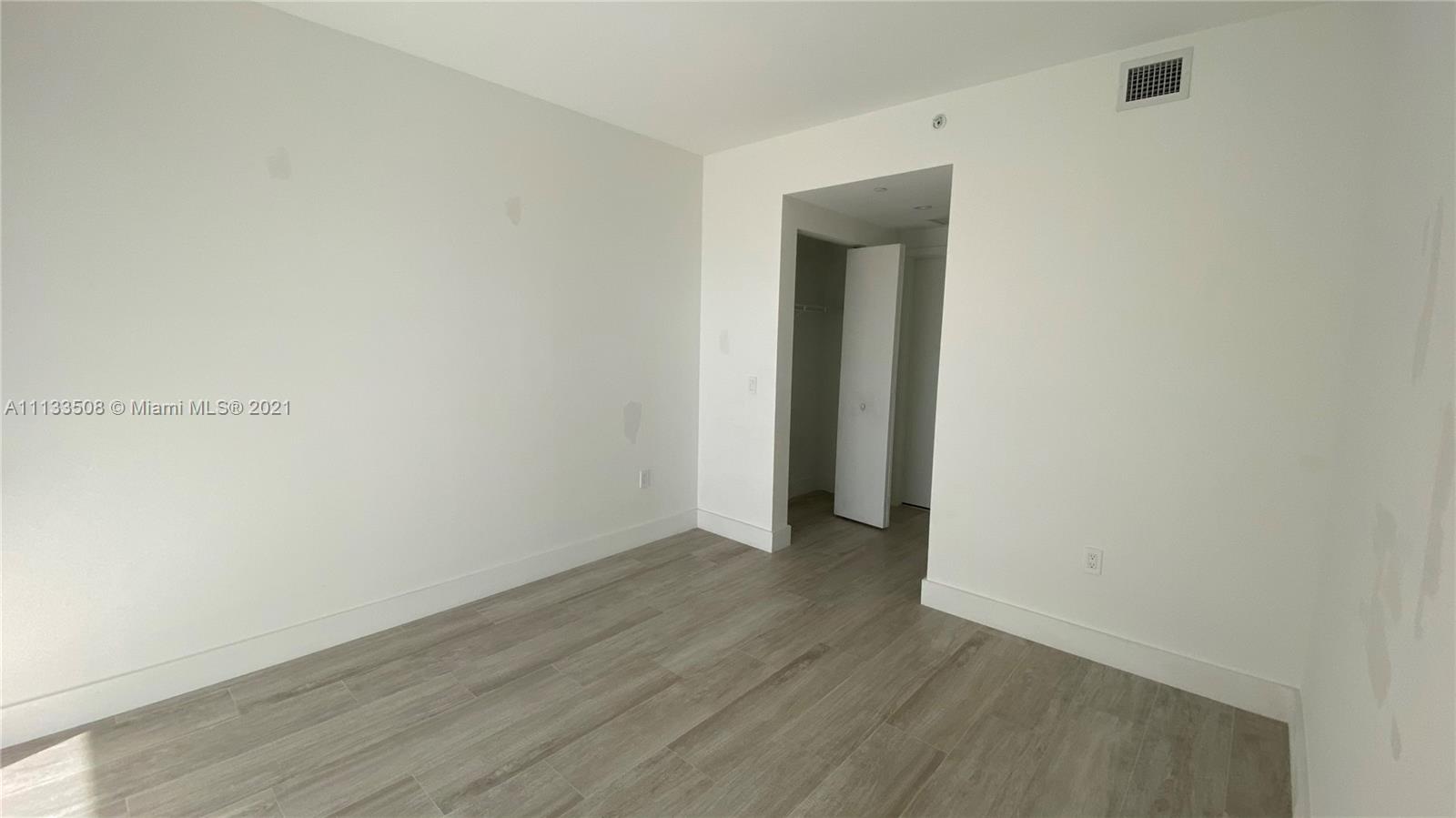 121 Northeast 34th Street, Unit 3003 Miami, FL 33137 - Photo 13 of 57